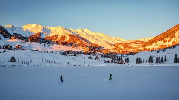 Plongée dans l'univers du luxe alpin à Courchevel